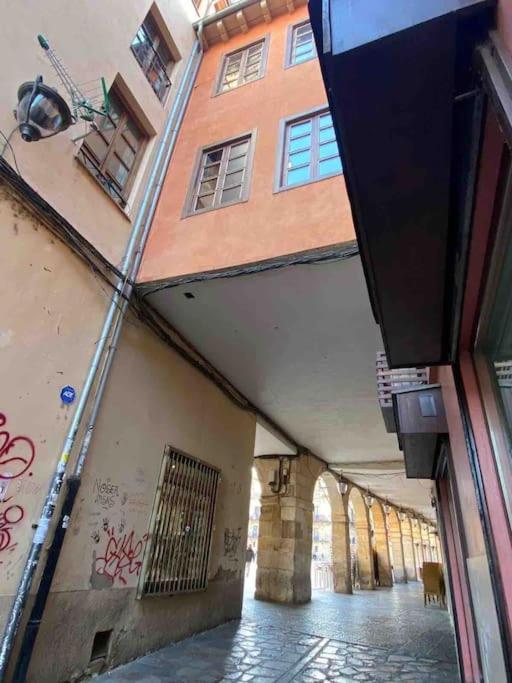 Bermudo III Vut-Le-784 Apartment Leon Bagian luar foto